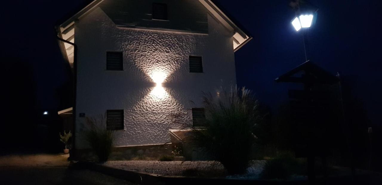 Ambiente Ferienapartments Julienhoehe Niederdorf  Eksteriør billede